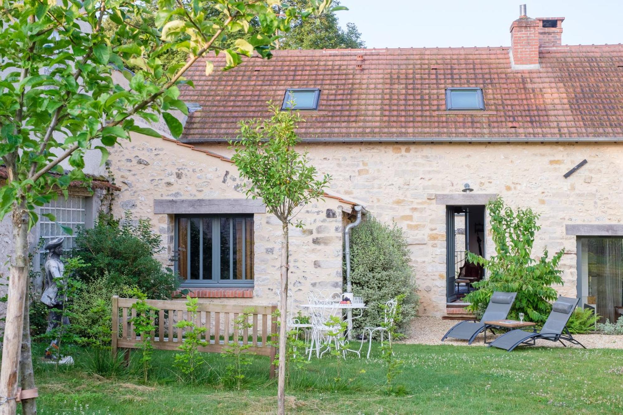 Le Domaine De Courances - Pierres D'Histoire Exterior foto